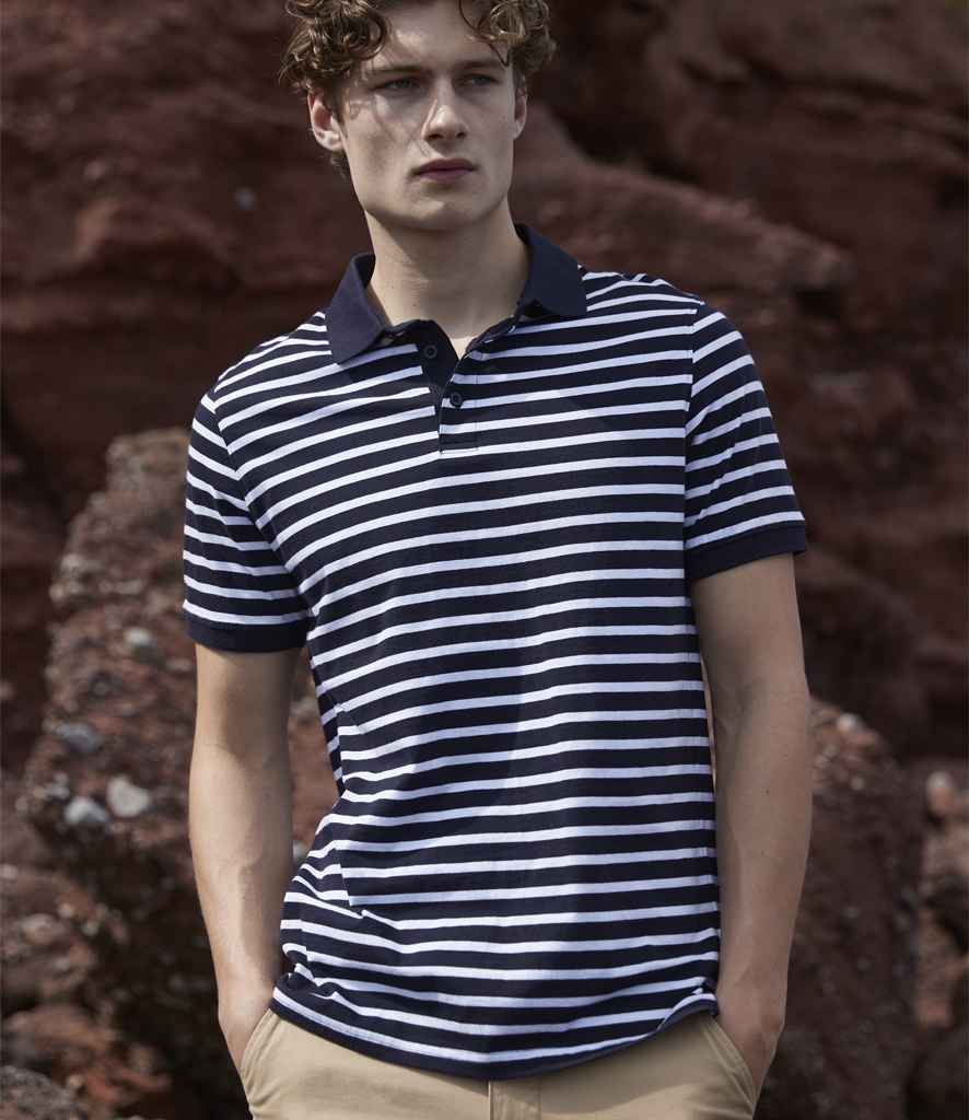 FR230 Navy/White Model