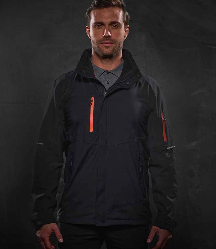 RG368 Black/Magma Orange Model